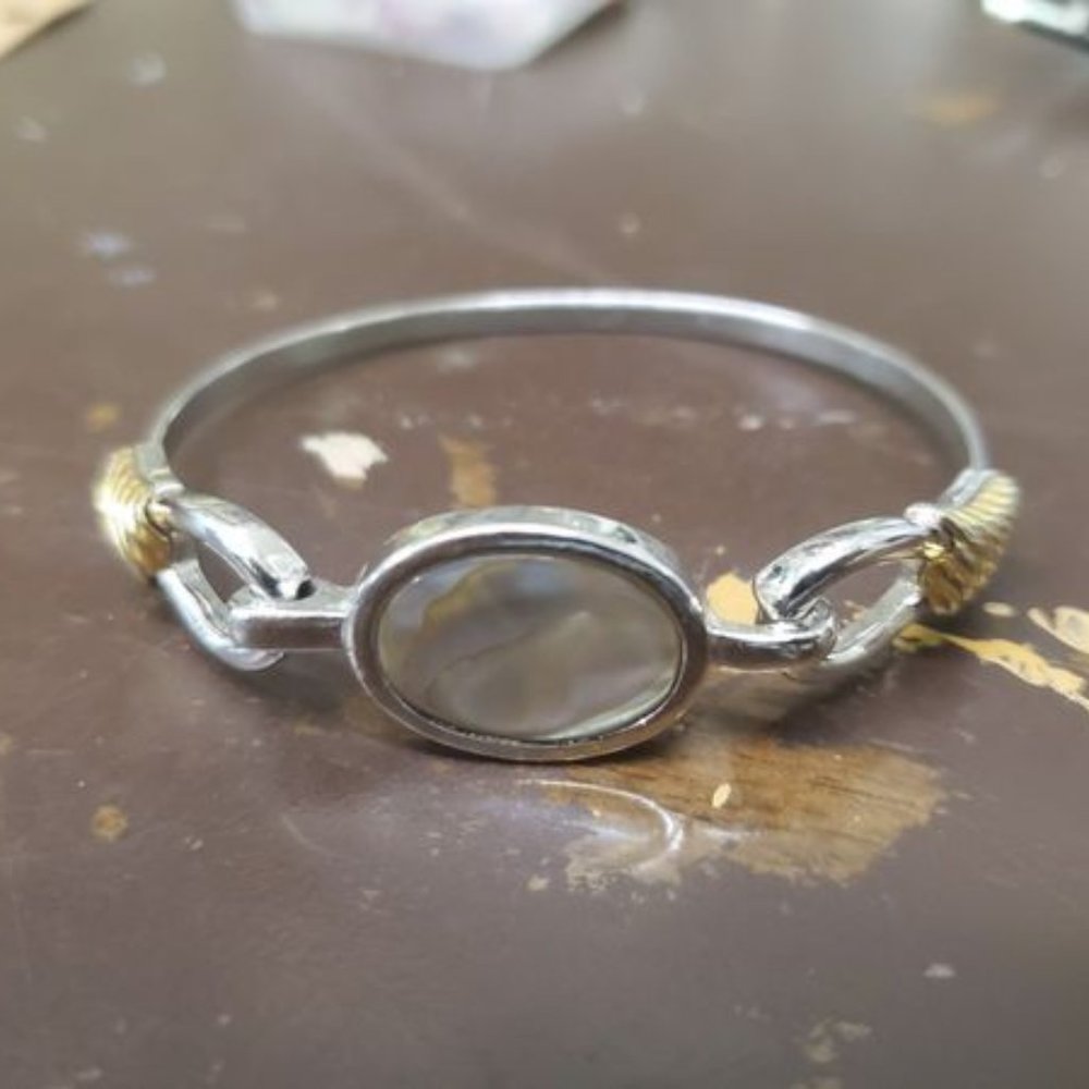 Vintage Avon Aboline Cuff Bracelet